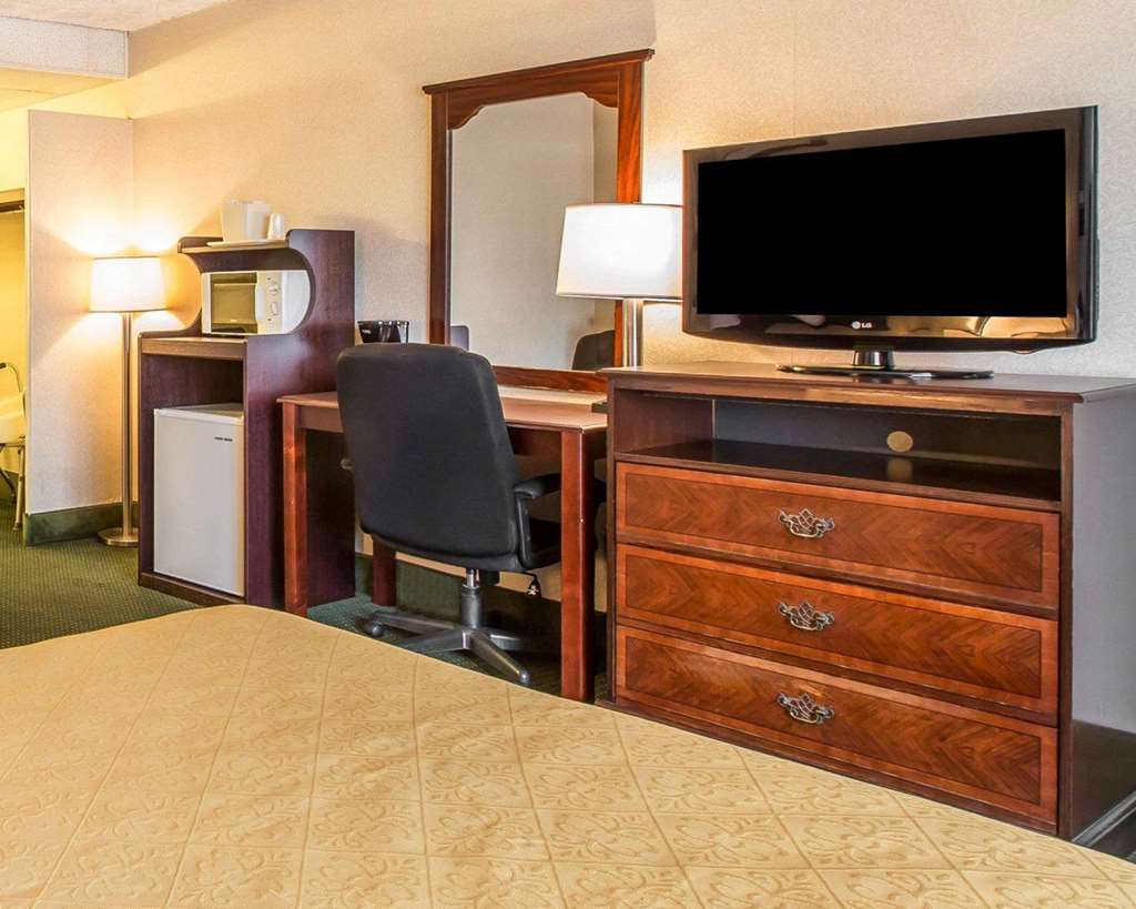 Quality Inn South Валдоста Номер фото